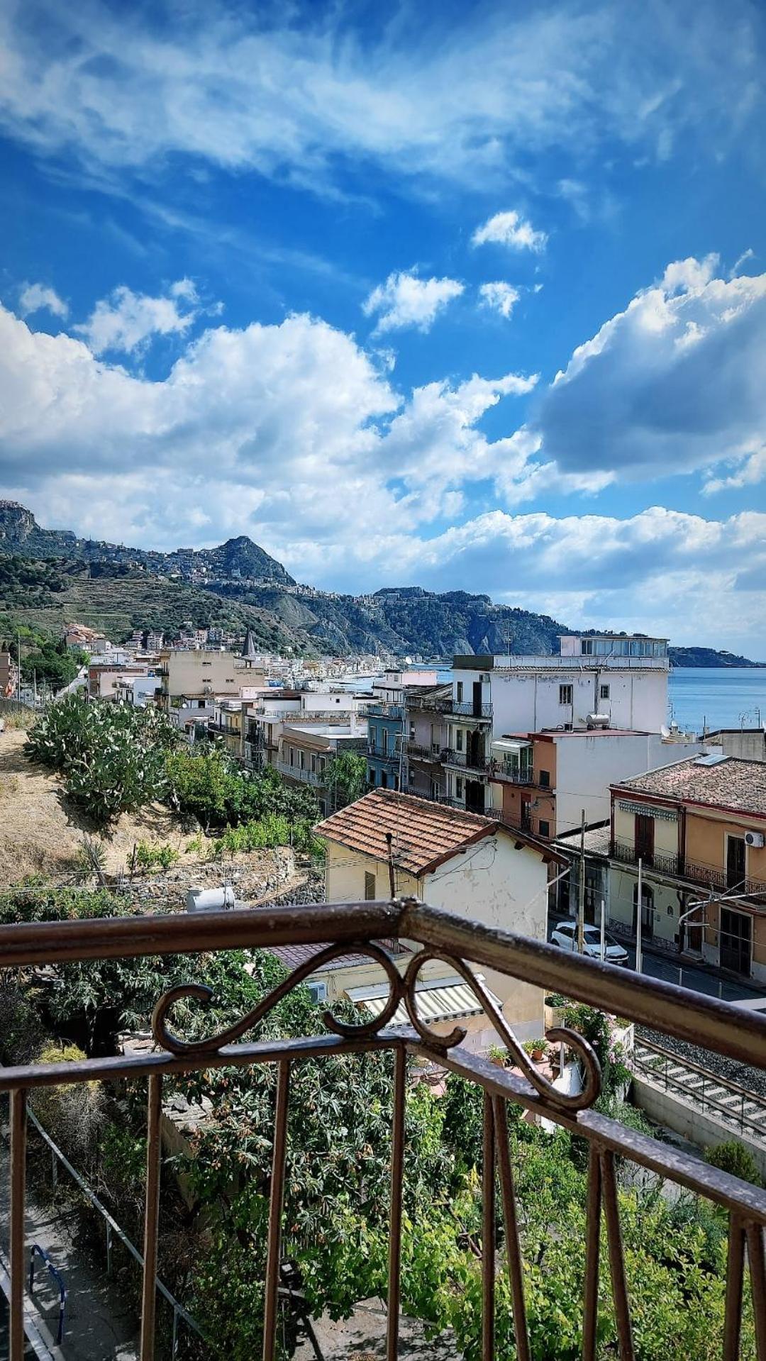 A Casa Dei Nonni Apartment Giardini Naxos Ngoại thất bức ảnh