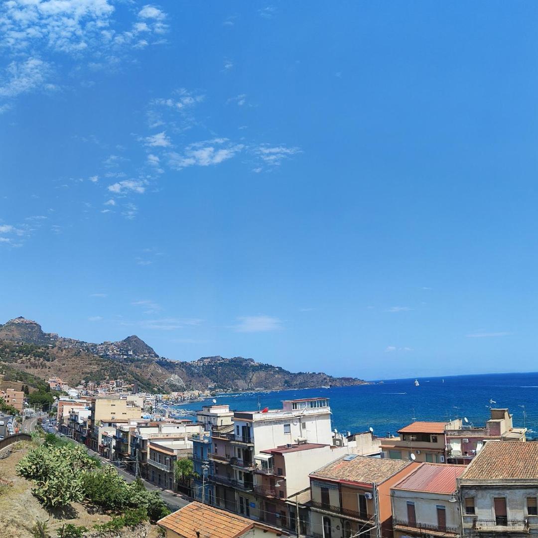A Casa Dei Nonni Apartment Giardini Naxos Ngoại thất bức ảnh